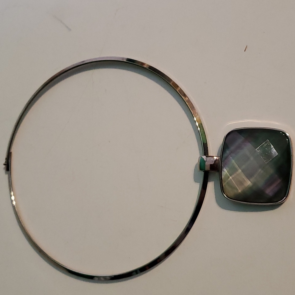Fashion Lia Sophia silver tone with Green & purple pendent necklace